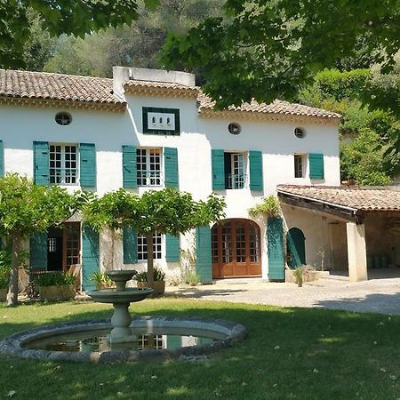 فندق آيكس أومبروفينسفي  Bastide De La Madeleine الغرفة الصورة